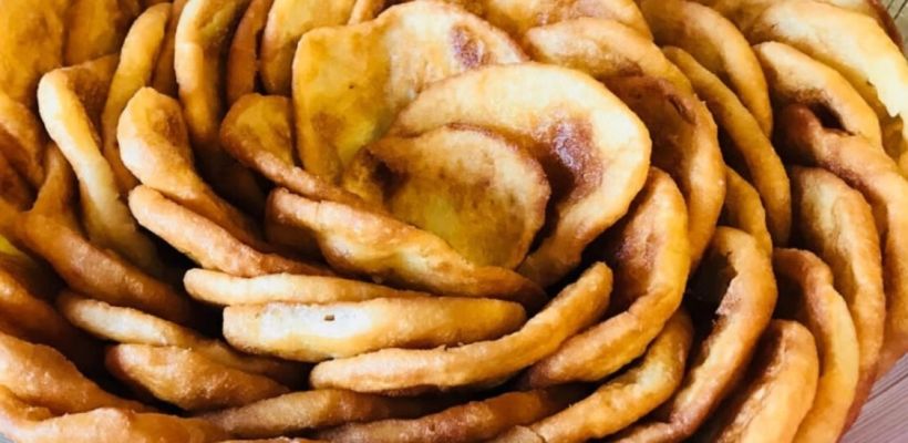 Эдьиий Дора и Лэгэн Лэгэнтэй рассказали, как правильно угощать духов оладушками