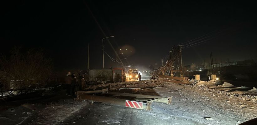 Фотофакт: Некоторые районы Якутска остались без электричества из-за аварии