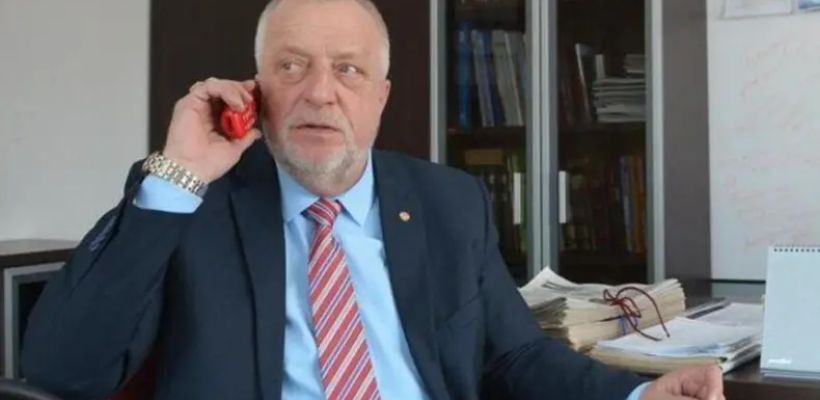 Глава Алдана обратился к депутату Бурматову: "Не думал, что в 65 лет стану уголовным элементом"