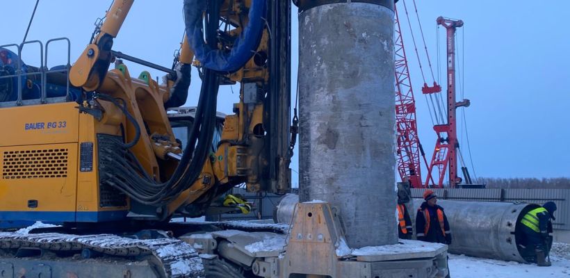 Строители Ленского моста начали буровые работы на правом берегу реки Лена