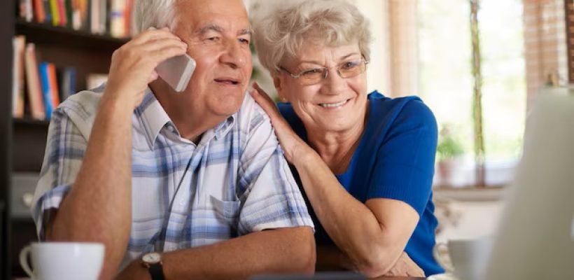 ВТБ посчитал: каждый второй пенсионер хранит деньги на вкладах и накопительных счетах