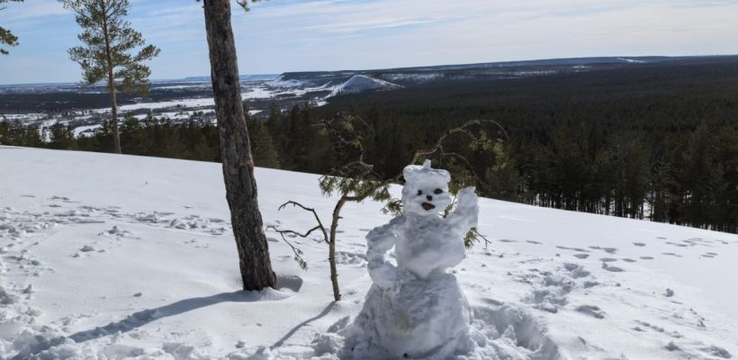 Осадки, ветер и гололед. Погода в Якутии 14 апреля