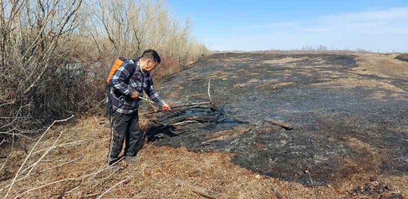 "Вину свою признаю". В Якутии жителей, устраивающих сельхозпалы, фиксируют на видео и выкладывают в соцсети