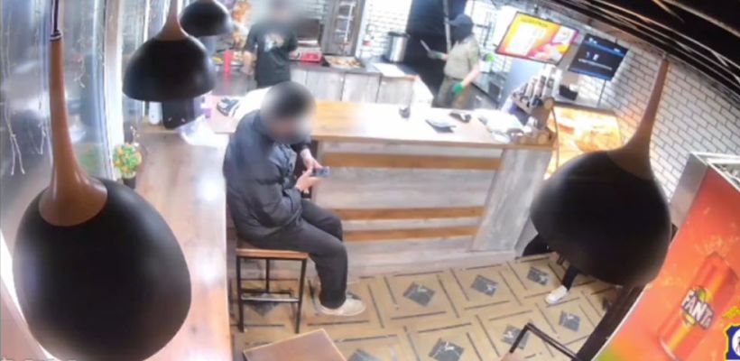 В Якутске произошло ограбление ради шаурмы