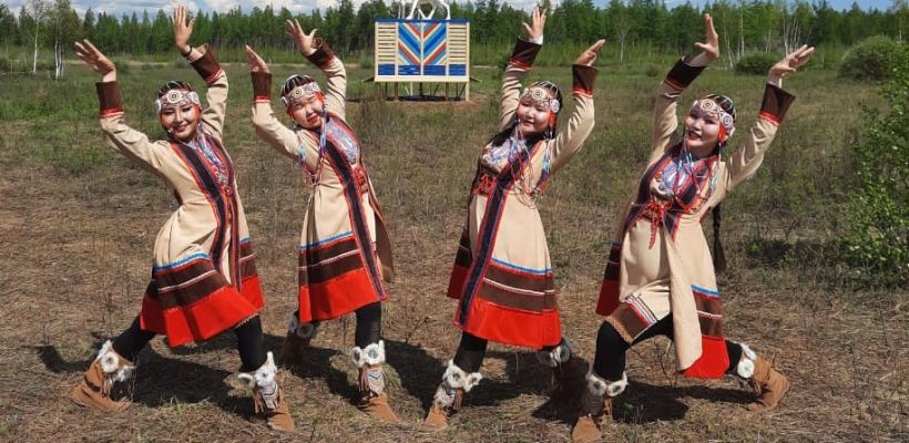 Переиздан уникальный словарь: в нем у весны четыре слова, а у снега четырнадцать