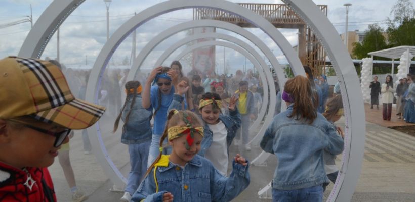 В Жатае запустили паровой фонтан