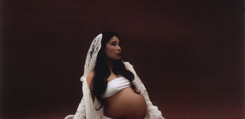 Фотофакт: Green Apelsin опубликовала фото в интересном положении