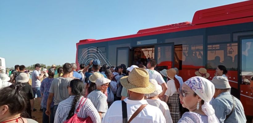 Сколько будет стоить поездка на Ысыах Туймаады на автобусе?