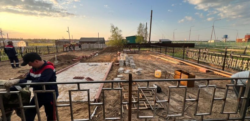 Сунтарский филиал ГУП «ЖКХ РС(Я)» приступил к строительству сквера имени Героя России