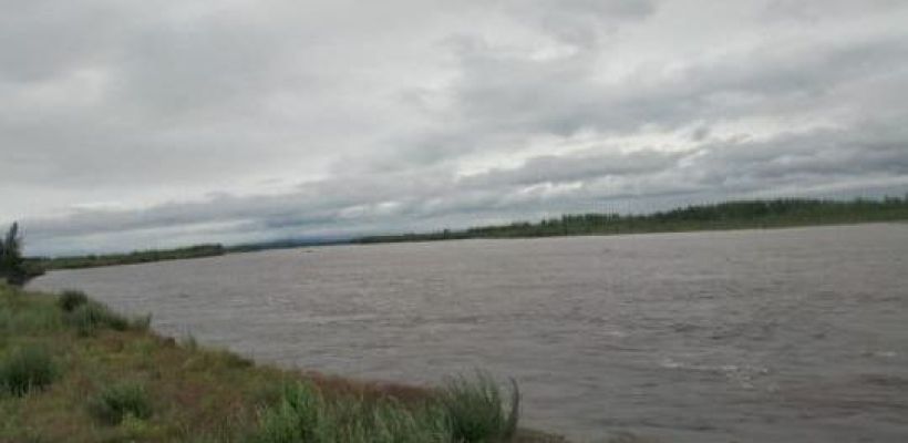 В Момском районе уровень воды приближается к критической отметке