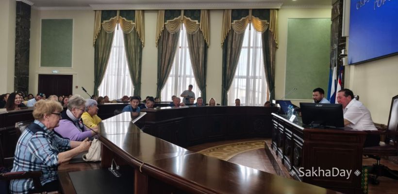 В мэрии Якутска прошла дружеская встреча с Ильей Михальчуком