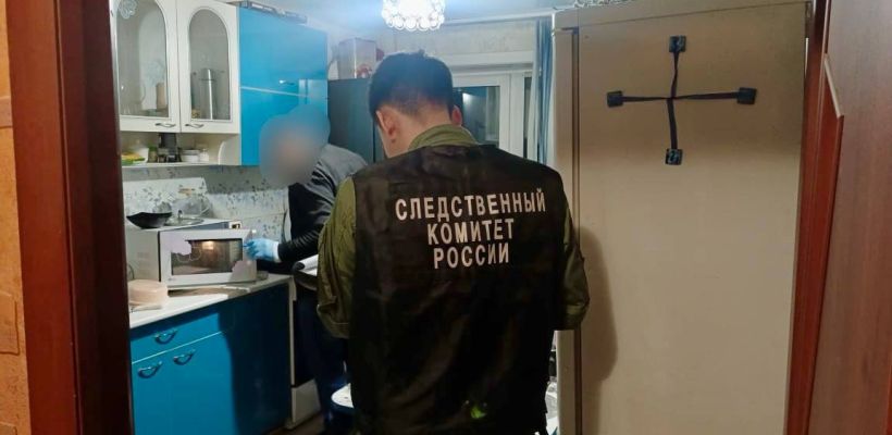 В Нерюнгри мужчина убил соседку