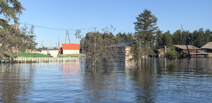 Вода в Оймяконе продолжает подниматься