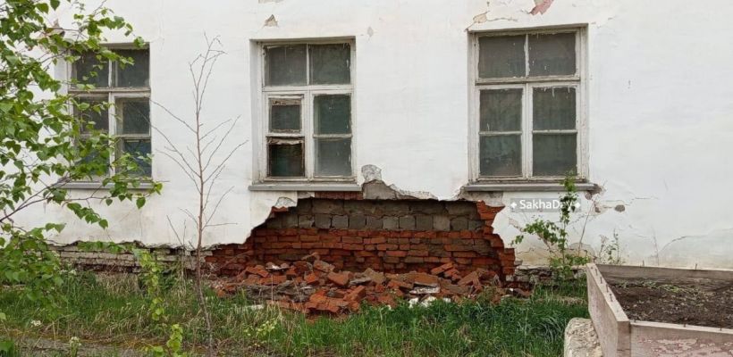 Дом ТЮЗа трещит по швам. Жители Кирова, 25 о бесчеловечности  и угрозе отключений накануне зимы