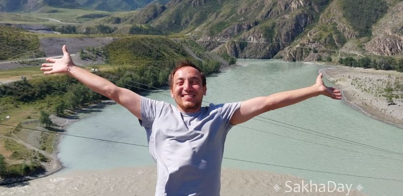 «Горы, небоскребы и Есенин»: Как отдыхают якутские депутаты?