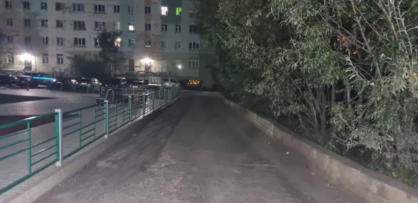 В городе Мирный водитель сбил 6-летнего мальчика и уехал