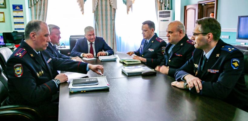 В Якутск прибыл министр ВД РФ Владимир Колокольцев
