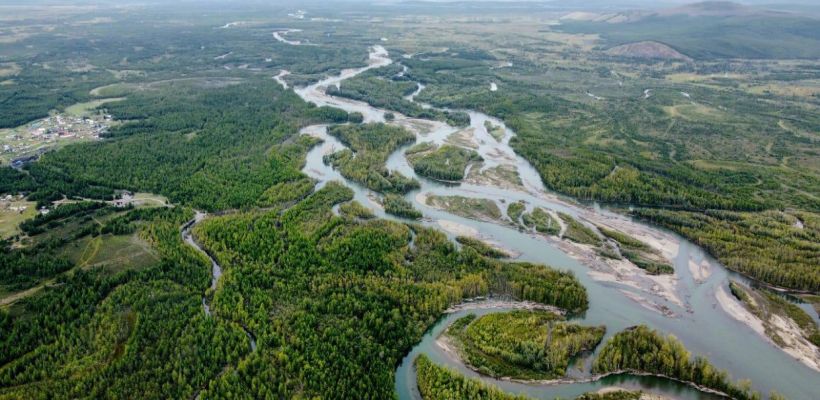 Вторая волна паводковых вод в Оймяконском районе превысила критический уровень