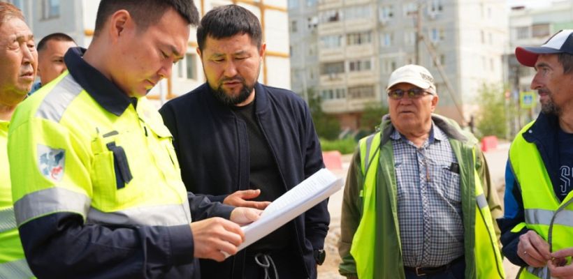 Кого мэр Якутска вспоминает недобрыми словами?