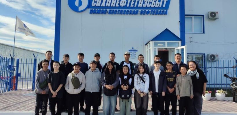 Для учащихся Таттинского лицея организована экскурсия на Нижне-Бестяхской нефтебазе
