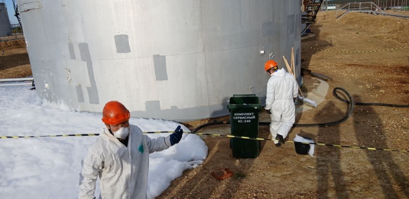 В АО "Алмазы Анабара" проведены учения на складах ГСМ по ликвидации аварийного разлива нефтепродуктов