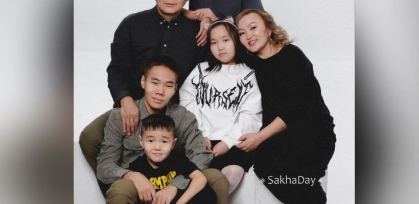 Брак на расстоянии: он - глава села, она - живет с детьми в Якутске