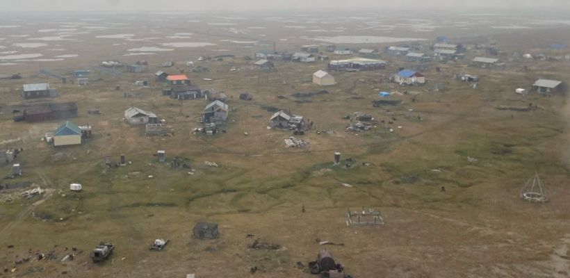 В селе Юкагир вторую неделю не могут похоронить девочку