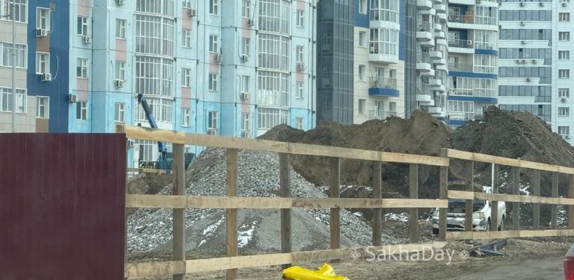 «Заплатим мы, а не застройщики»: в Якутске обсуждают введение инфраструктурного сбора