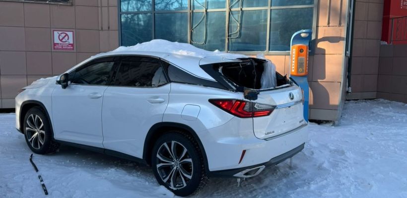 УК выплатила 1,4 млн. руб. жительнице Якутска за повреждение автомобиля