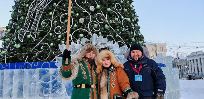 Установка новогодней ели на площади Орджоникидзе начнётся 10 ноября