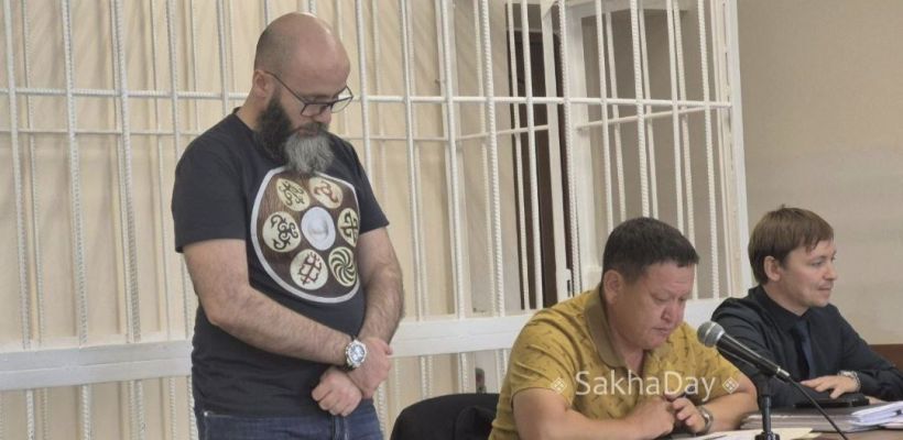 «Это фантомный знак». Защита обвиняемого по делу о ДТП с тремя погибшими оспаривает результаты следствия