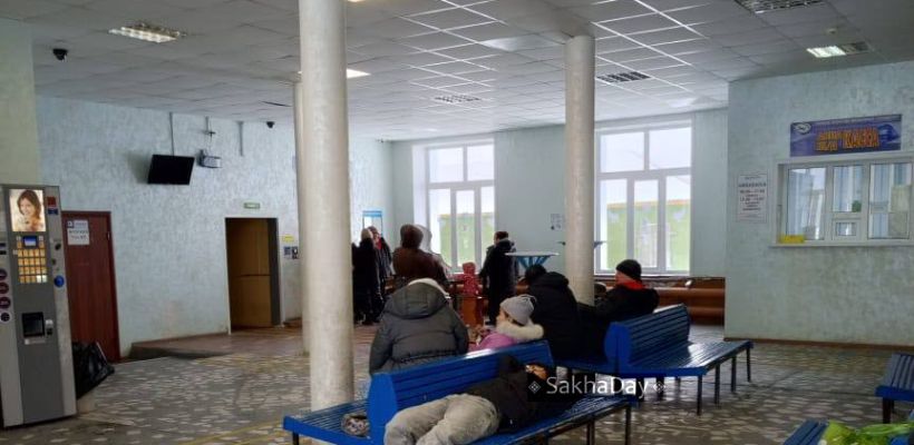 Жители Таймылыра застряли в Тикси и просят помощи у властей