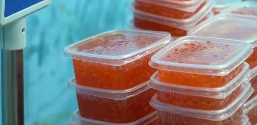 В Якутию могла быть завезена фальсифицированная красная икра