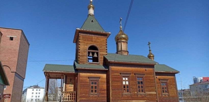 В Якутске полицейскими раскрыта кража куртки и денег с карты постояльца Спасского мужского монастыря