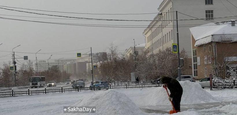 В Якутии вырос спрос на дворников, платить им готовы 56 тысяч рублей