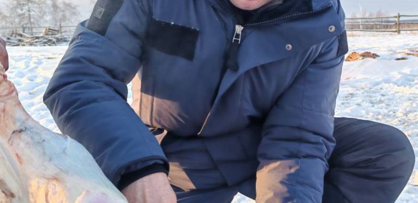 Айсен Николаев поздравил якутян с началом сезона забоя скота