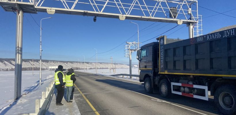 Перевозчики Якутии просят отключить весовой контроль зимой, чтобы не допустить срыва поставок топлива и жизненно важных грузов