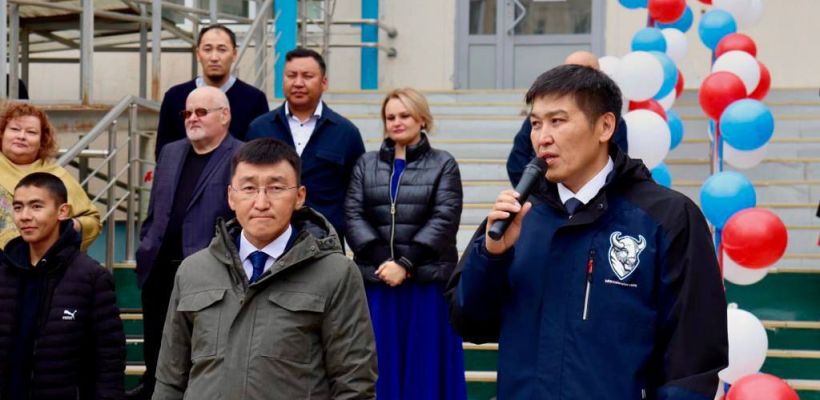 После истории о зарплате в 17 тысяч преподаватели Якутии массово рассказали о своих проблемах