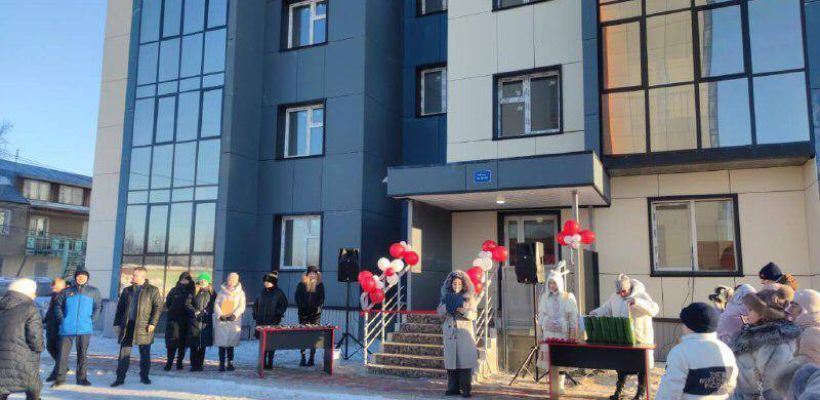 В Ленске завершился второй этап программы переселения из аварийного жилья