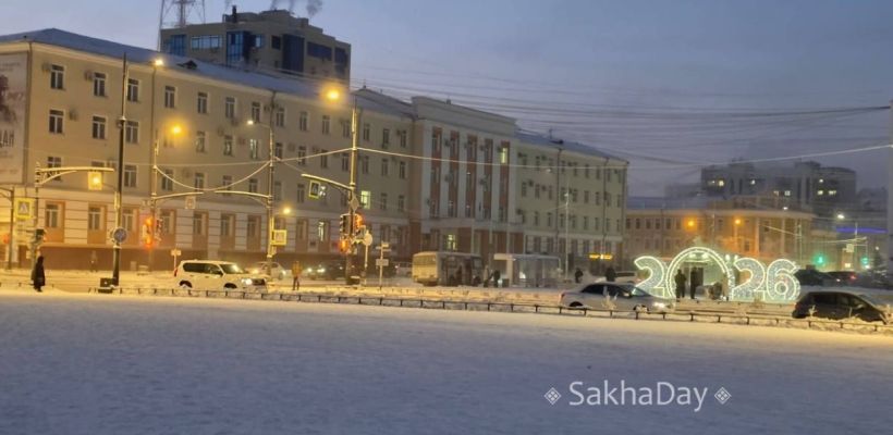 Горожане просят теплую остановку на площади Ленина
