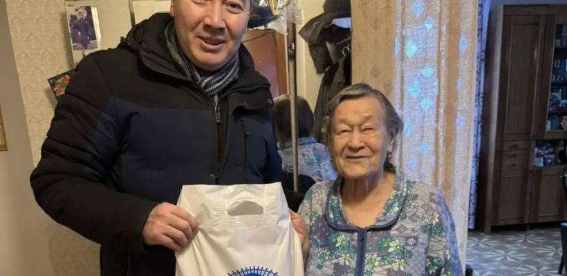 Профсоюз ГУП «ЖКХ РС(Я)» поздравил ветеранов с наступающим Новым годом