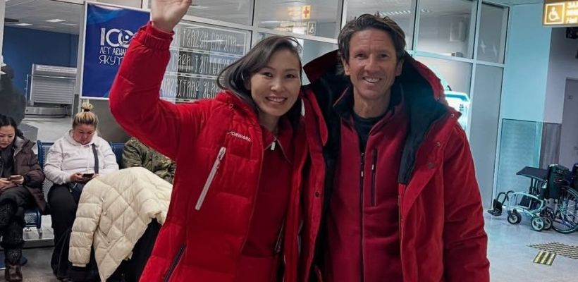 Фотофакт: Марфа Троева и Алексей Смертин прилетели в Якутск