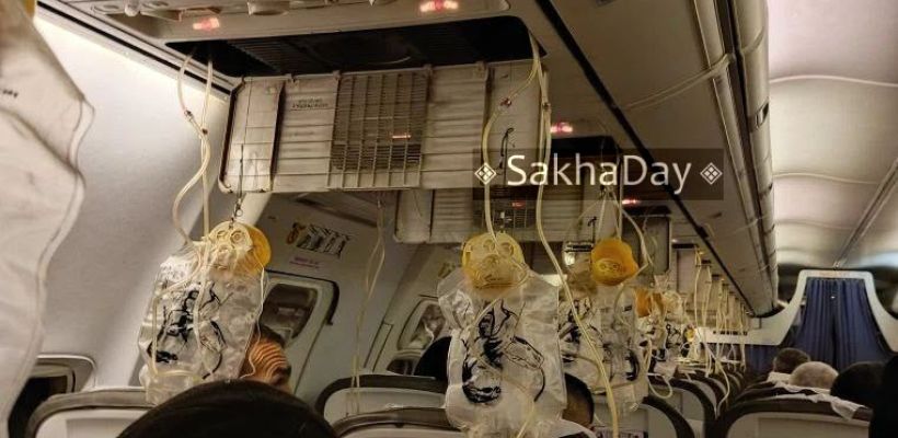 "Выпали маски и запахло гарью". Самолет АК "Якутия" совершил аварийную посадку в Красноярске