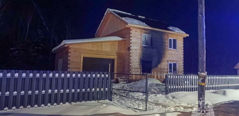 В селе Сунтар объявлен трехдневный траур в связи с гибелью семьи с тремя детьми