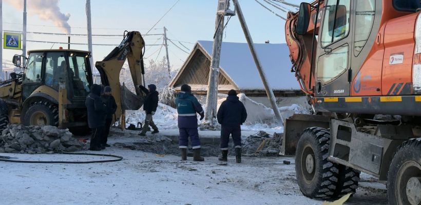 Газовики обнаружили место утечки газа. Ведутся восстановительные работы.