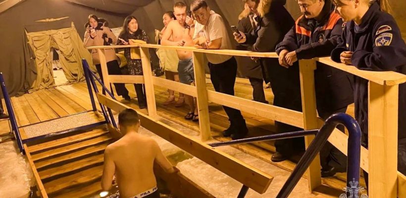 Петр Аммосов не советует окунаться в Крещенскую купель: «А вдруг тромб оторвется?»