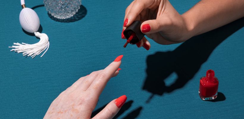 Блогершу пытались убить за критику салона красоты в Нижнем Новгороде