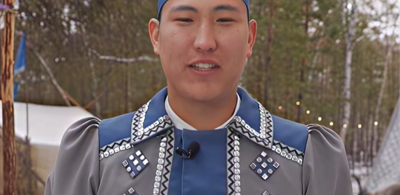 Парень из Якутии участвует в кулинарном шоу на телеканале "Пятница!"