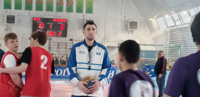 В честь Дня защитника Отечества алданские  учащиеся железнодорожных классов провели турнир по стритболу