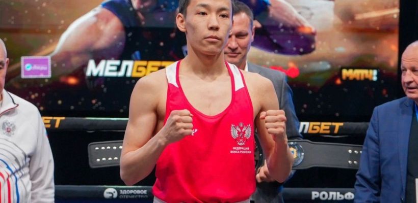 Якутский боксер Павел Васильев стал серебряным призером личного Кубка России по боксу